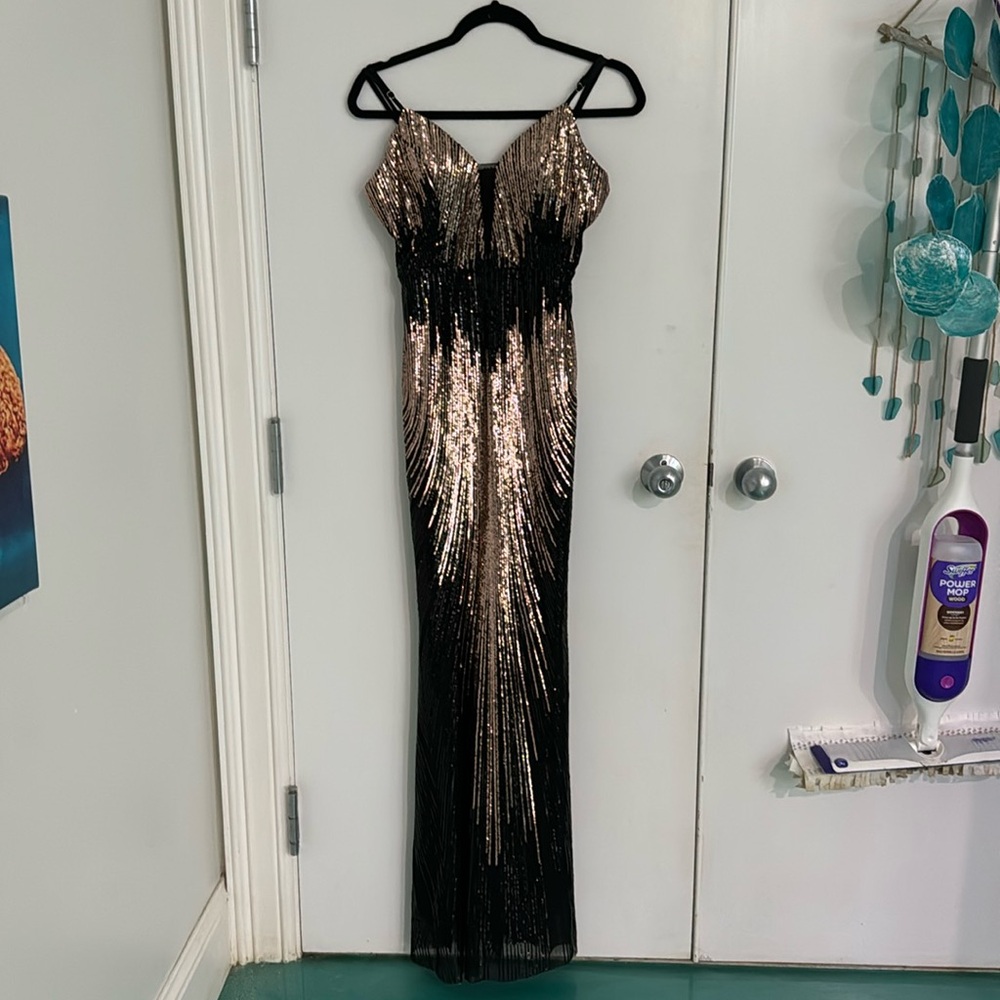 Long maxi dress, black and champagne sequence.
